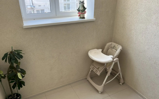 075 Dvukhkomnatnaya V Tsentre Flat