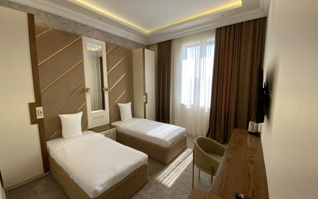 Ketrin Hotel Restaurant