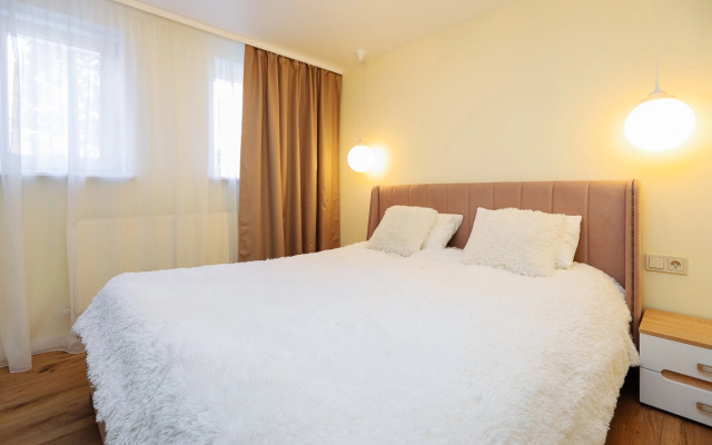 Na Dadaeva Apartments 3