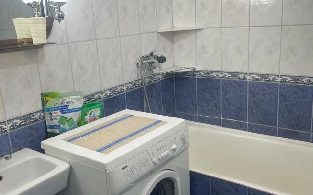 Квартира На Анджиевского 122