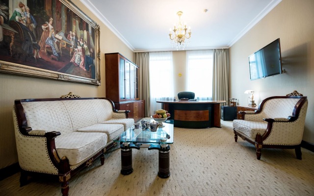TAGANKA-HOLL Moscow Hotel