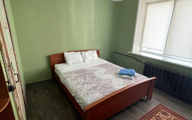 V Tsentre Novosibirska Apartments