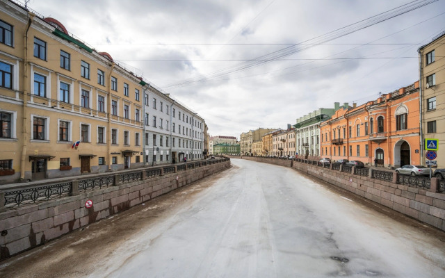 Апартаменты на набережной Мойки