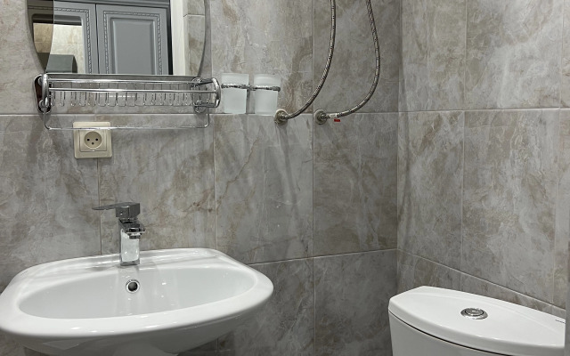 V Suhume Guest House