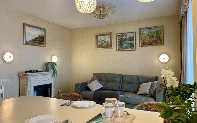 Trekhkomnatnaya v Zelenogradske Flat