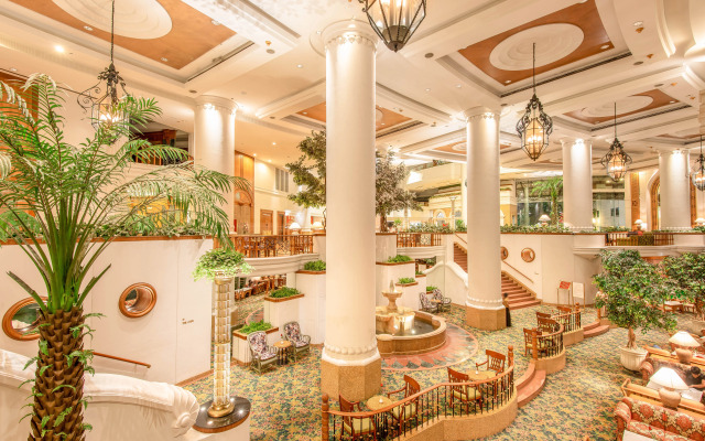 Montien Riverside Hotel Bangkok