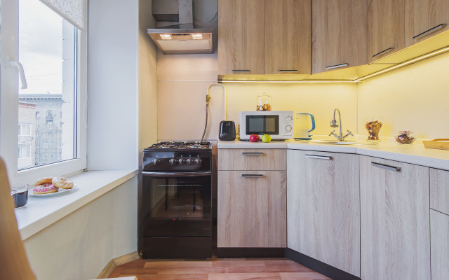 GM ryadom s Ekspocentrom i Belym domom Apartments