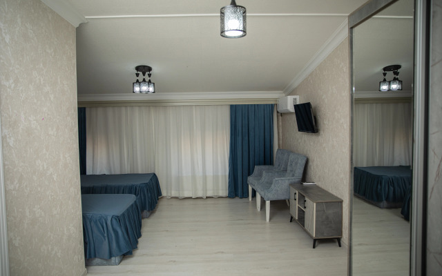 Welldone Hotel