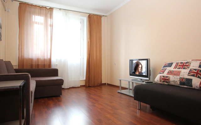 Apart Lux Izumrudnaya Apartments
