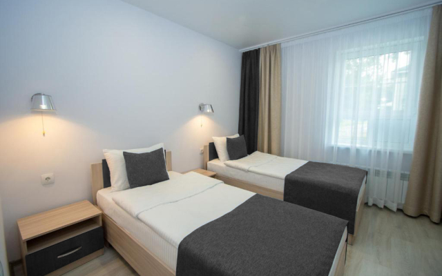 Hotel Maksim Belaya Bashnya