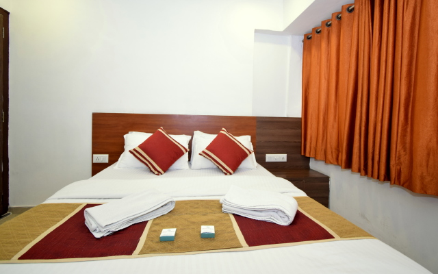 Anupam Hotel