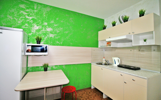 Art-Galereya Na Vostochnoy Posutochno Kirishi 2k flat