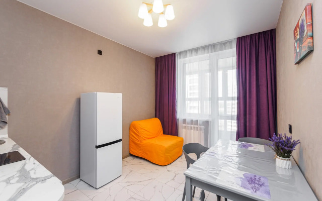 Uyutnaya v samom centre levogo berega Irtysha Flat