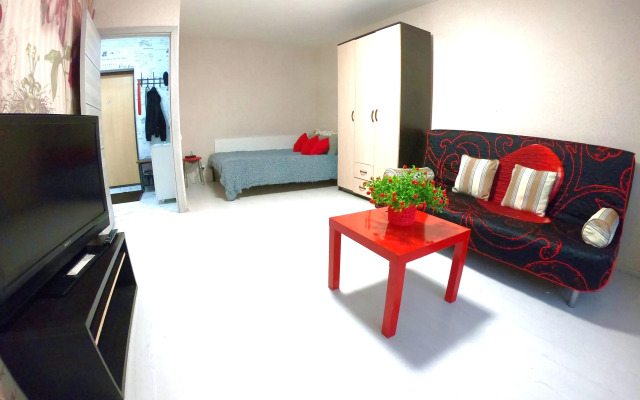 Апартаменты на Тихорецком Бульваре 2/2