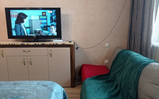 Live-In-Comfort Na Tvorchestva 3 Flat