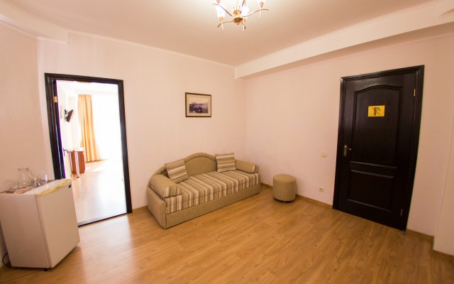 Viktoriya Guest House