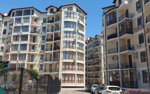 Semeynye Ryadom S Morem Apartments