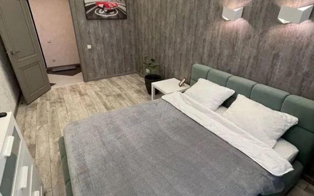 Квартира на Героев 18