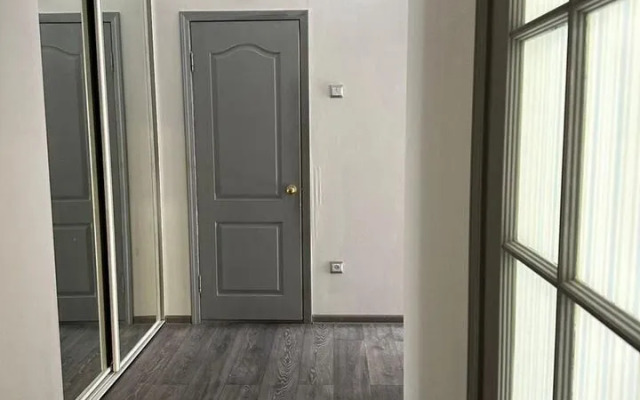 Na Ulitse Krasnogo Znameni 78 Flat