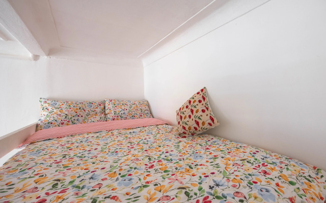 Апартаменты MyHomeYourHome на Некрасова 1\38