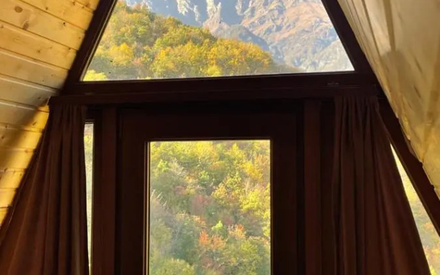 Navasard Resort Hotel