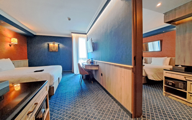 The Coach Hotel Sukhumvit / Asok BTS Bangkok by Compass Hospitality