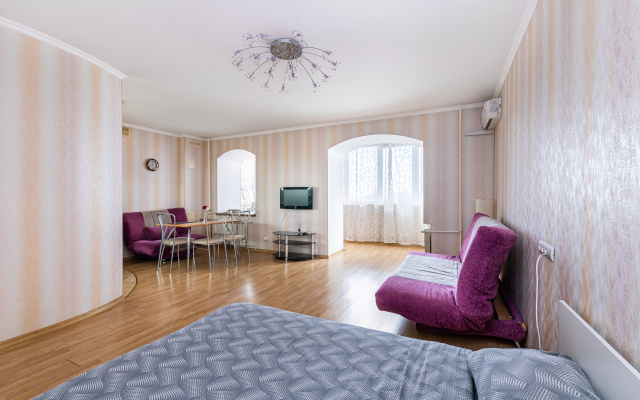 Na Zaslonova 17 Flat