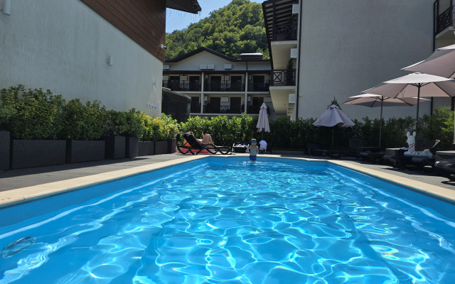 Panorama Achishkho nomer lyuks Hotel