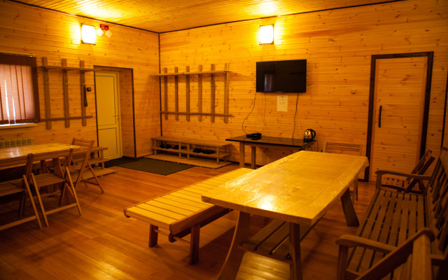 Гостиница Лесная