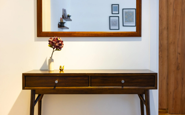 KeyGo #0148 1 Bedroom Design near Saryan Street Apartments