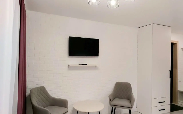 Apartamenty Stil'naa studia v novom gorode Ul'anovska u parka Pribreznyj