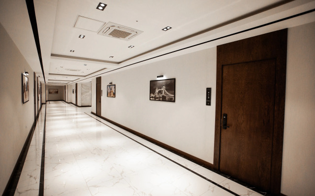 Atour Hotel