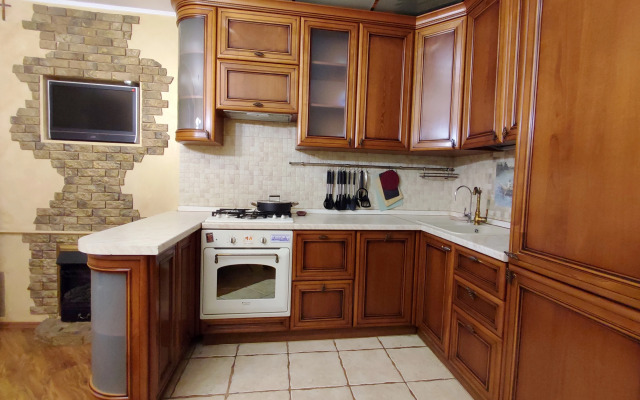 Квартира Уютная 3х комнатная в шаговой доступности от G-Drive Арена