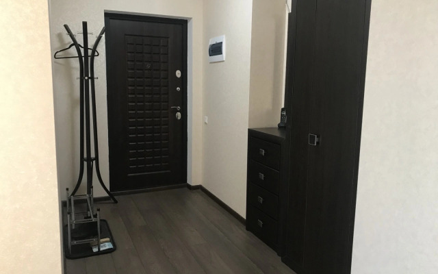 S Vidom Na Gorod Flat