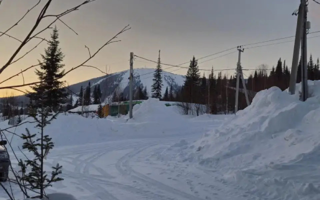 Частный дом Гостевой дом Хвоюшечка