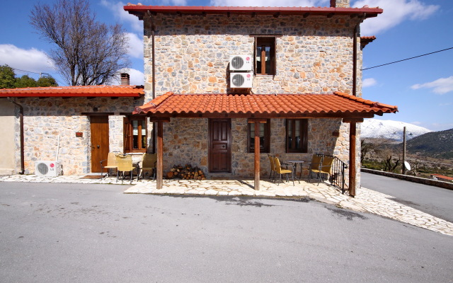 Menalia Villas & Suites Hotel