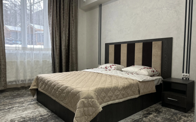 Semeyny Guest house