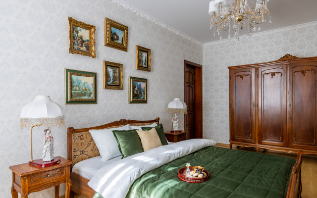 Апартаменты Aristocrat Flat