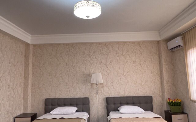 Shalbuzdag Guest House