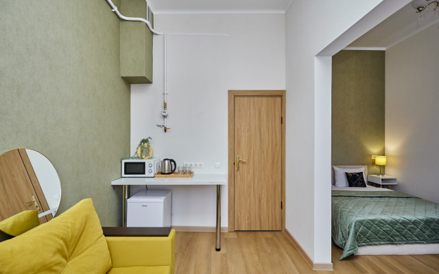 IYUN Na 7-J Linii Guest House