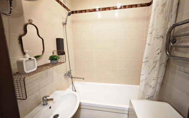 Квартира Уютная Однокомнатная Возле Метро Козья Слобода