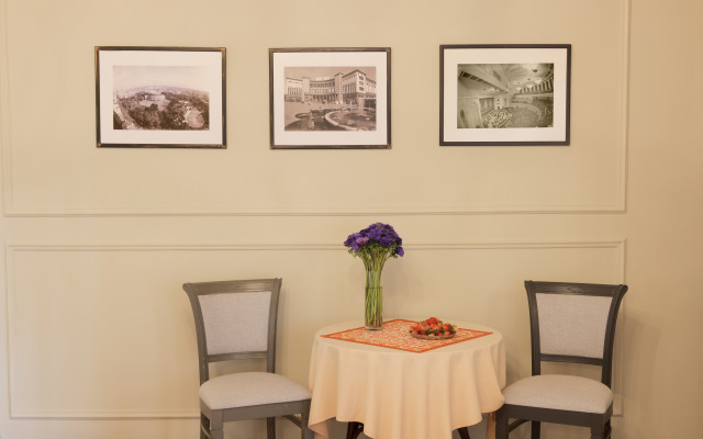 Apricot Hotel Yerevan