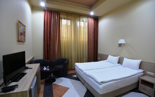 Deluxe Hotel Yerevan