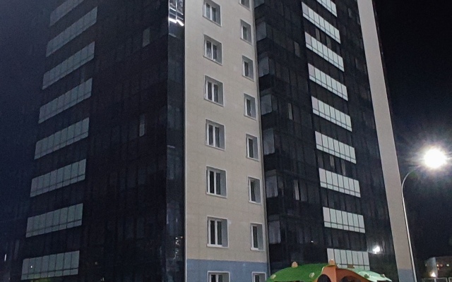 Trekhkomnatnaya V Tsentre Goroda Naberezhnye Chelny Flat