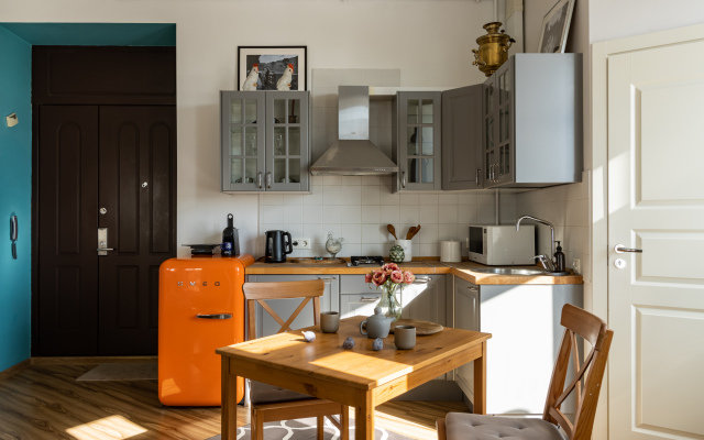 Квартира Студия с Великолепным Видом на Михайловский Замок и Парковкой