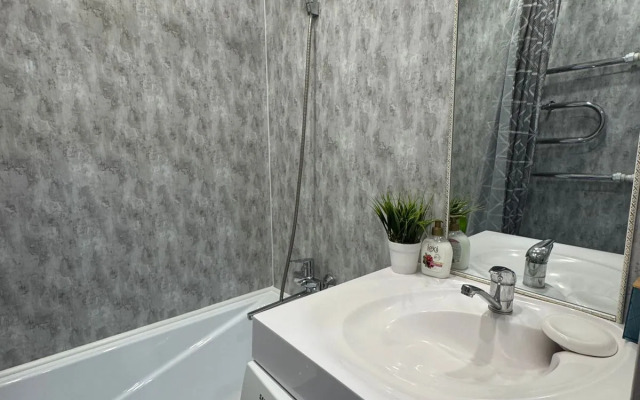 Квартира Уютная 2-комнатная на Северной 3