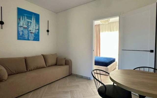 2-Kh Komnatnaya Na 2-M Etazhe V Gostevom Dome Flat