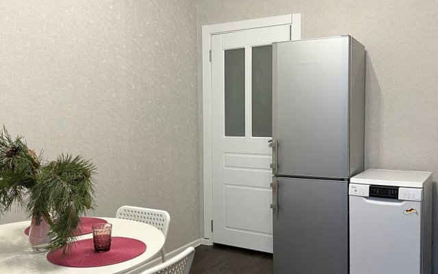 Na Sportivnoy Apartments