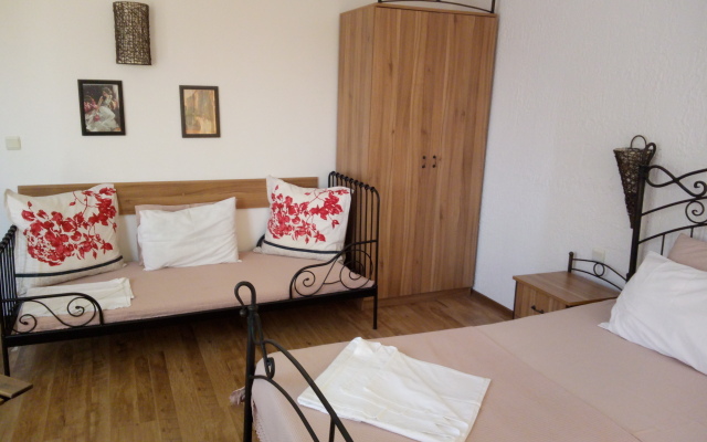 Bellehouse Guest House