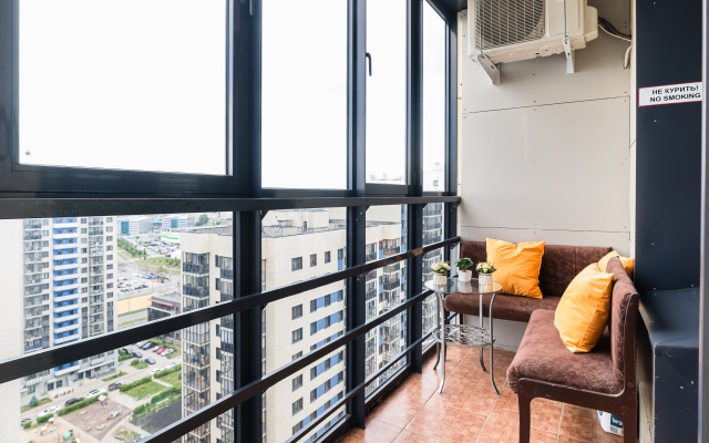 Квартира с Панорамным Видом с 19 Этажа у Аквапарка